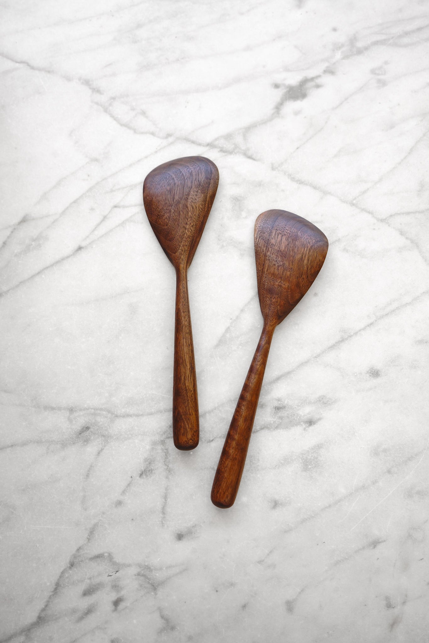 Modern Salad Set - Walnut. Cherry. or Maple Wood