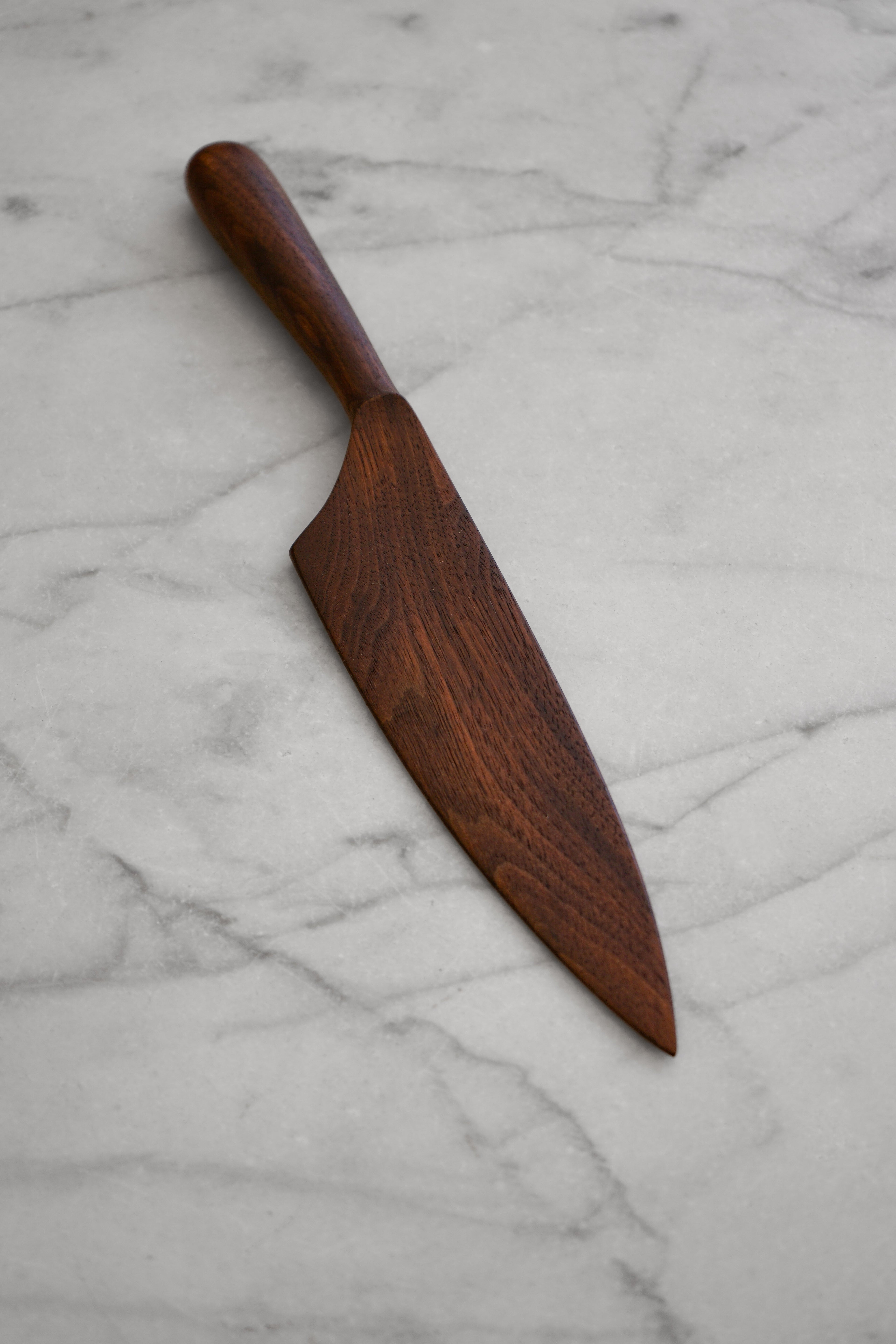 Cake Knife - Walnut or Cherry Wood