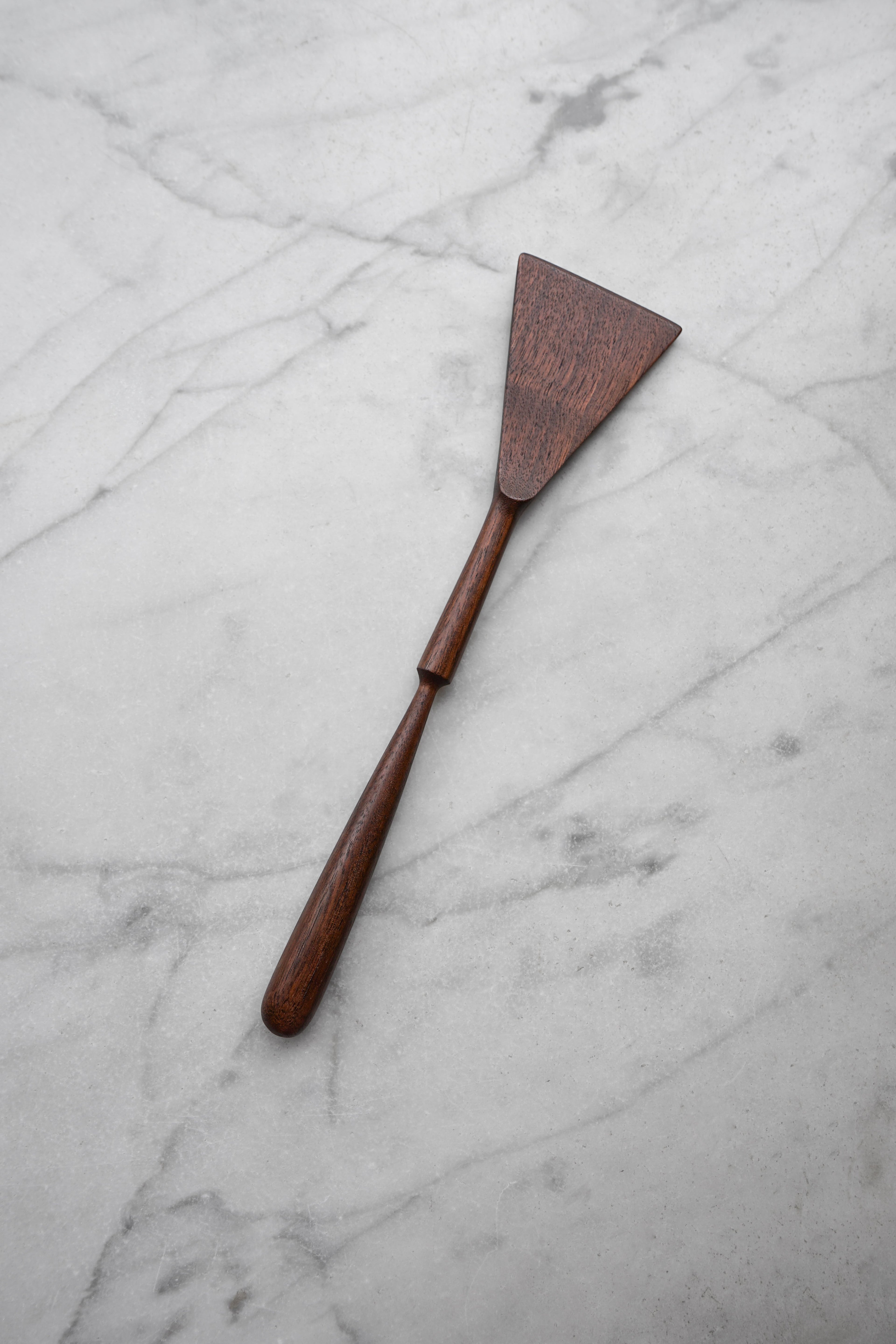 Triangle Spatula - Pinched Handle - Walnut or Cherry Wood